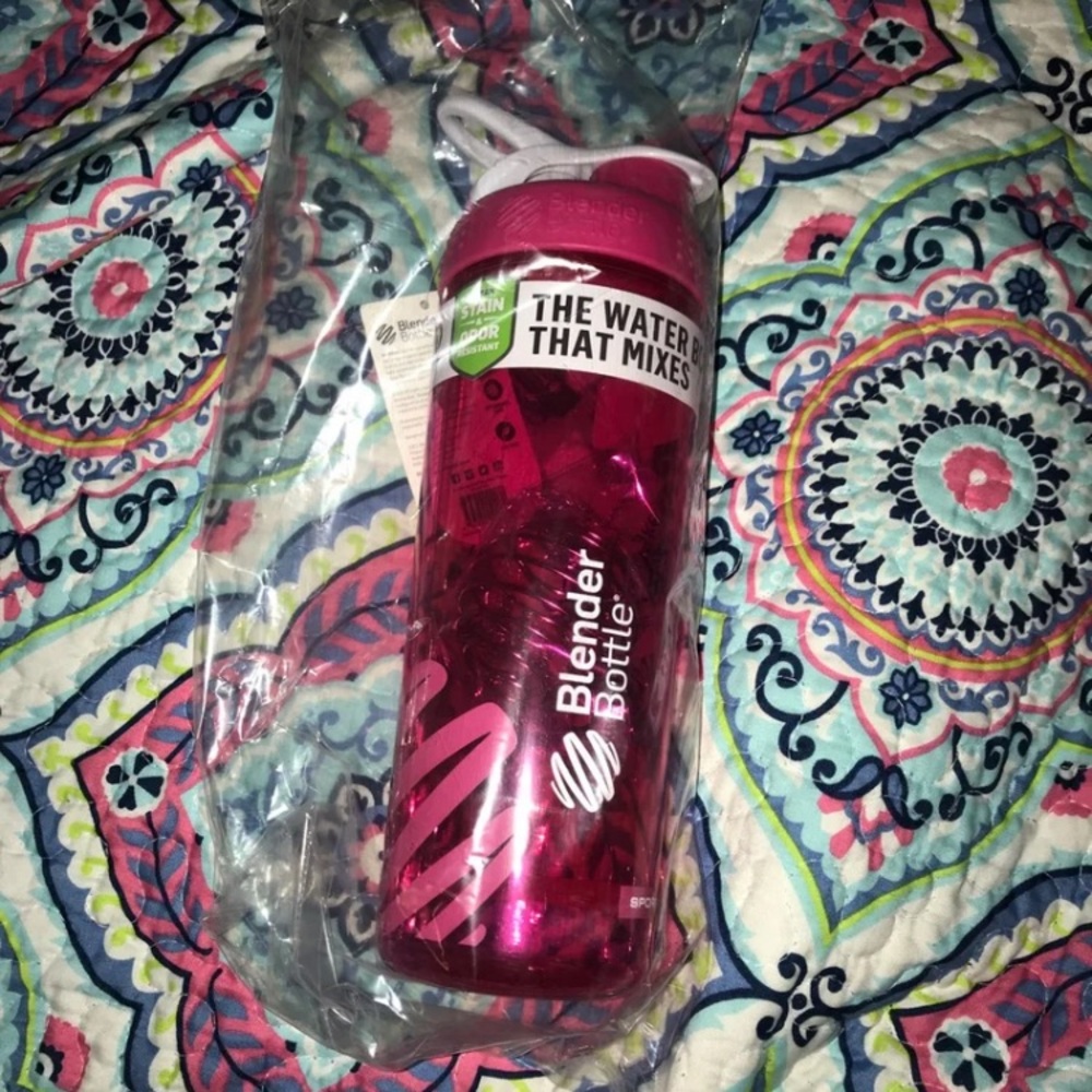 Blender Bottle